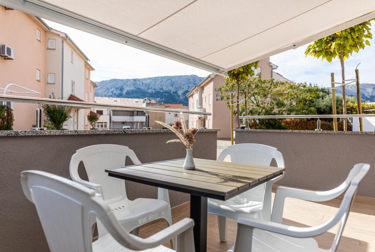 Apartments Crnekovic III Baska  Exterior photo